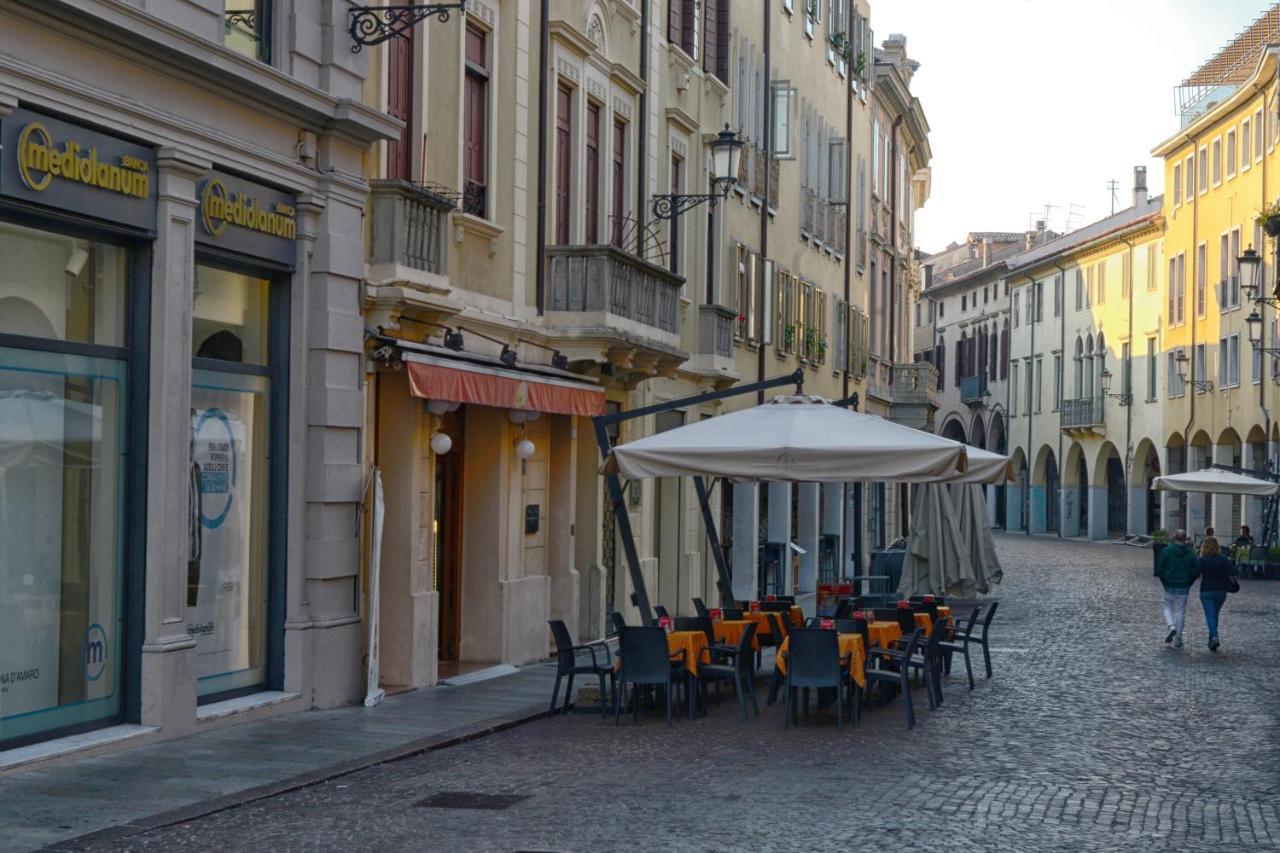 Umberto I Appartement *